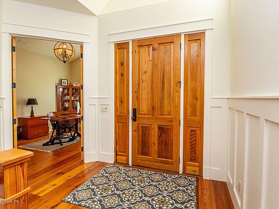 5th image of 387 Ocean Forest Dr