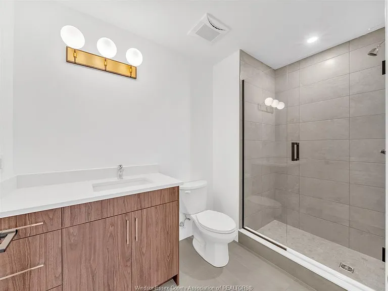 3817 Howard Ave #411 — Photo 17