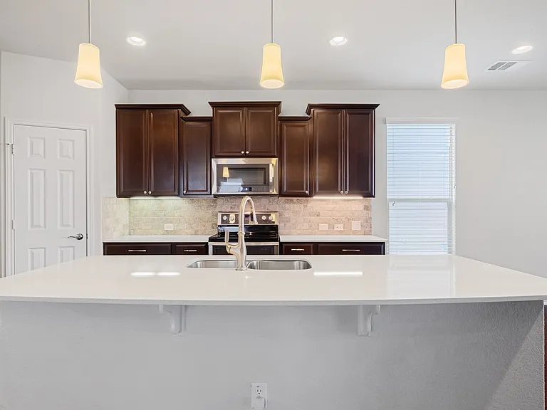 16012 Remington Reserve Way — Photo 7