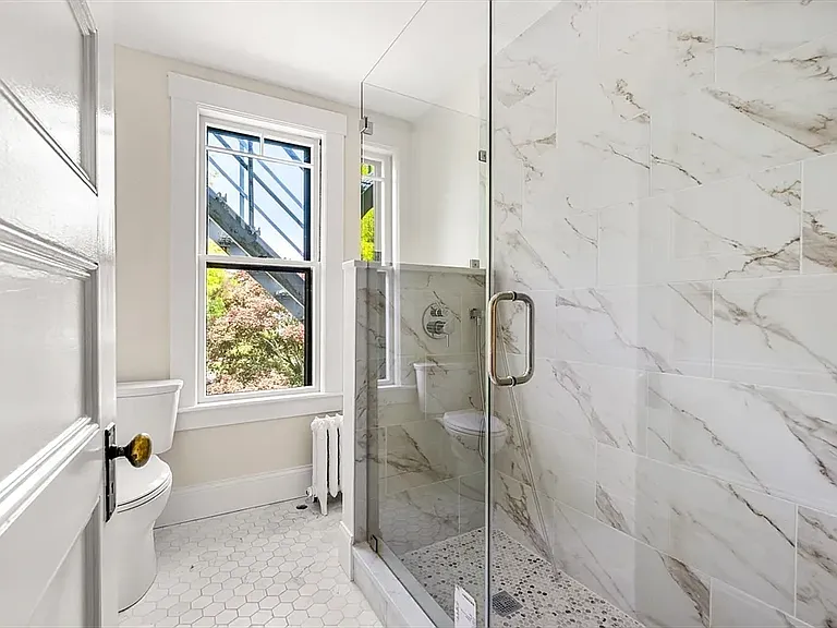 16 Loring Ave #2 — Photo 9