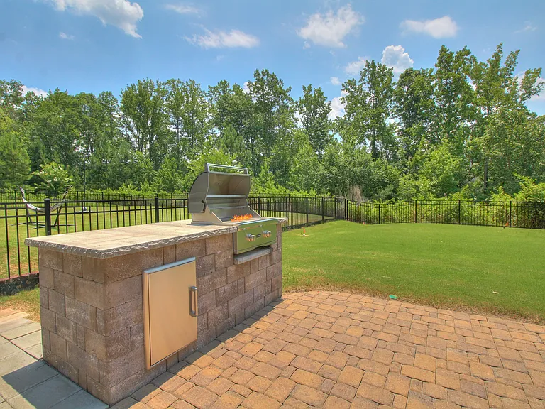 3013 Hamilton Mill Dr — Photo 30