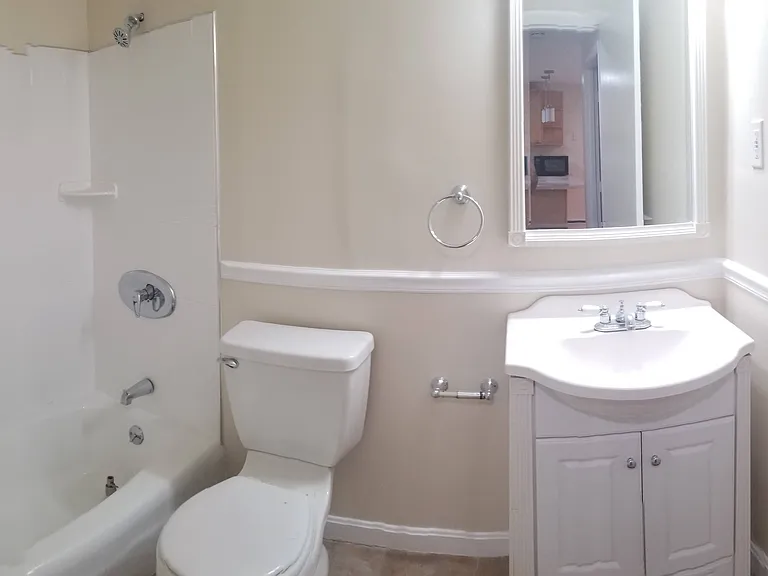 Bathroom 2 Pano