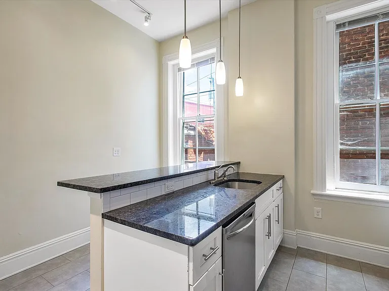 1920 Princess Anne Ave — Photo 14