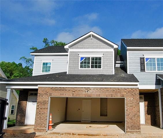1st image of 1075 Laurel Ln #7