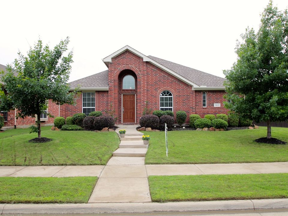 1st image of 13681 Badger Creek Dr