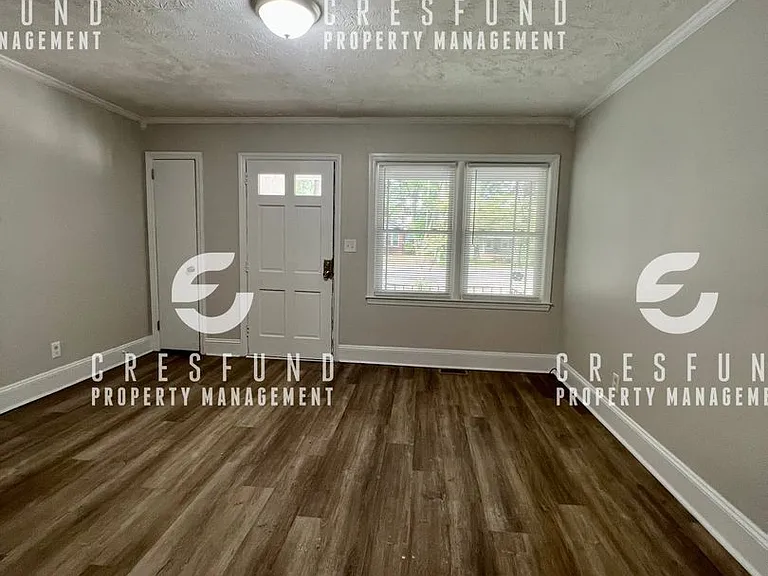 220 Woodrow Street — Photo 3