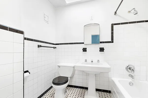 Rented by Corcoran | media 18