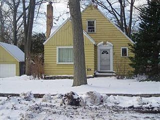 2nd image of 3511 Algonquin Dr