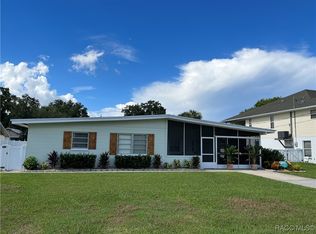 1920 NW 18th St, Crystal River, FL 34428