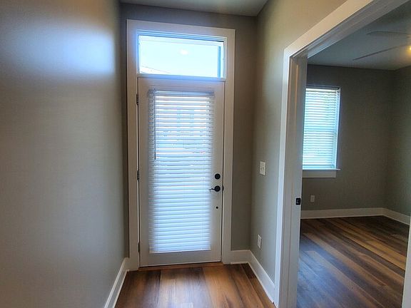 4th image of 1450 Stockyard Pl #1