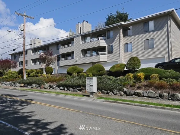 11430 99th Pl NE APT 7, Kirkland, WA 98033