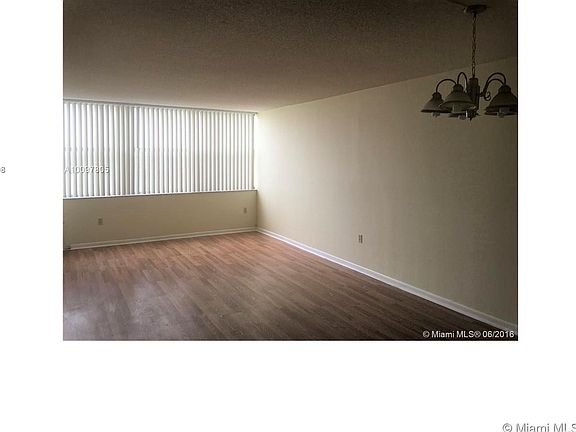 4th image of 1200 NE Miami Gardens Dr APT 902W