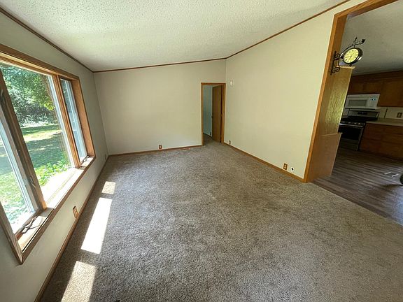 5th image of 5744 400th St #1