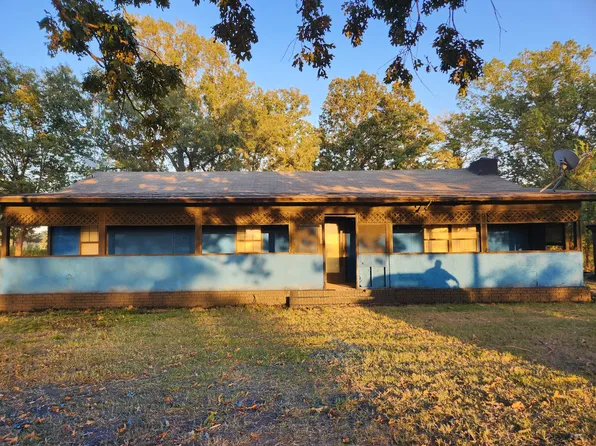 559 Ben Travis Rd, Griffithville, AR 72060