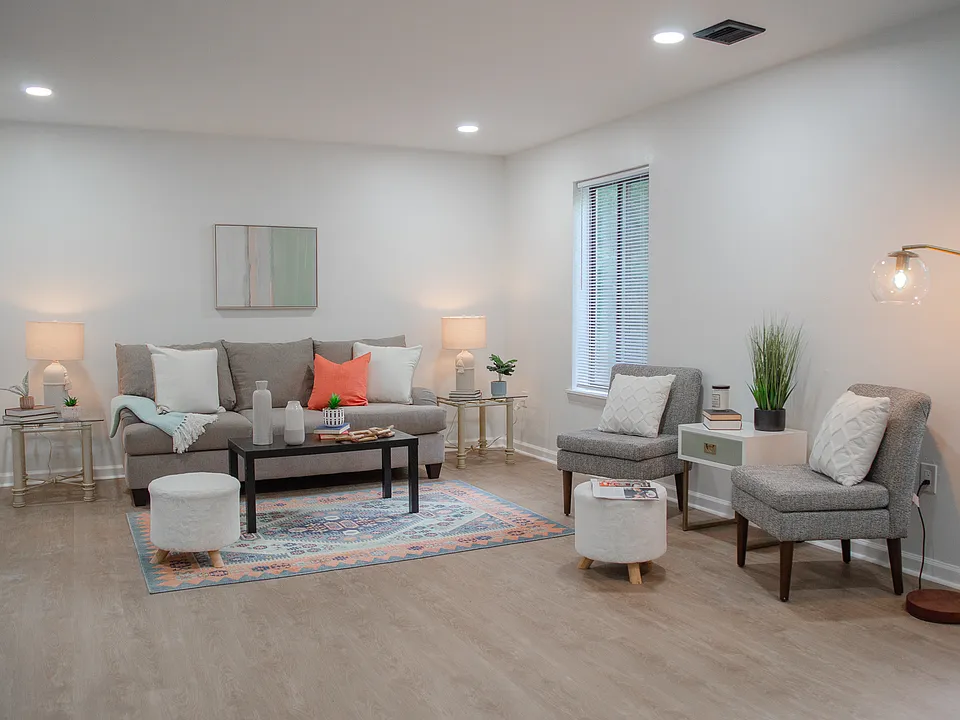 Woodland Country Apartments