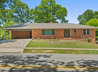 1621 Crestwood Rd, N Little Rock, AR 72116