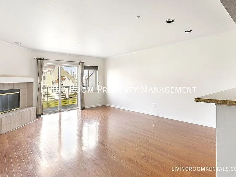 183 N Hayden Bay Dr — Photo 7