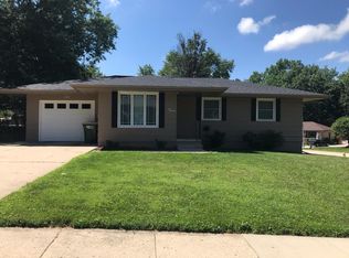 1013 Caroline Ter, Indianola, IA 50125