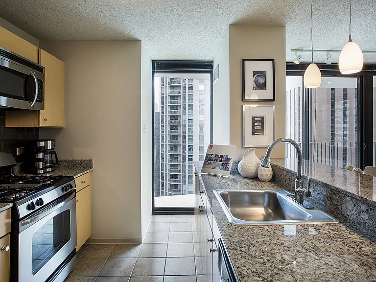 Aqua at Lakeshore East — Photo 26