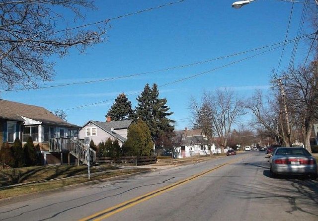 2nd image of 531 S Union St