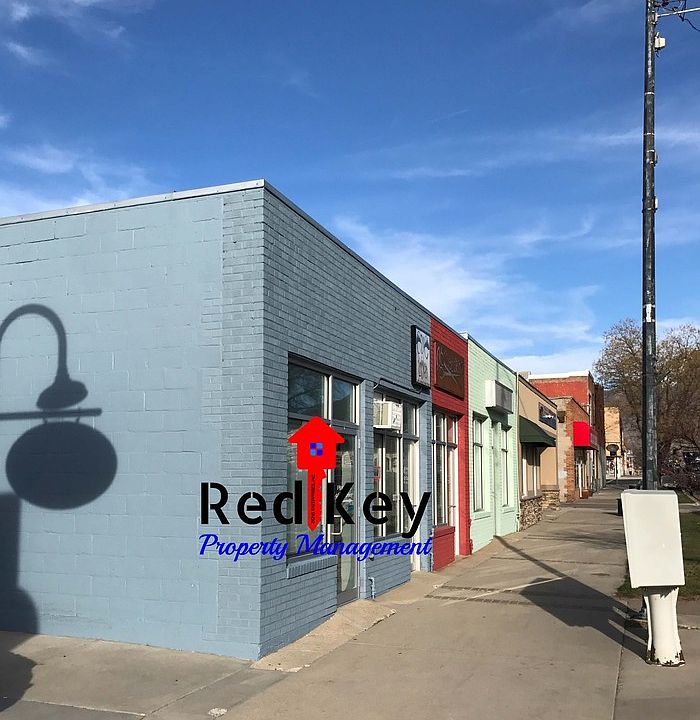 2nd image of 26 W Vine St