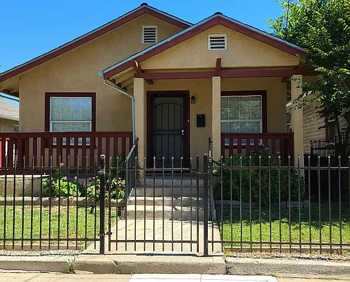 3997 4th Ave Photo 1