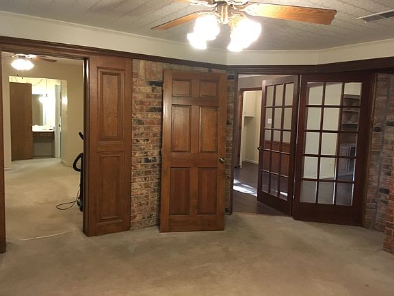 3rd image of 1002 Terrebonne Ct