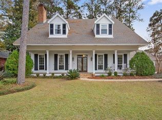 110 Longwood Dr, Mandeville, LA 70471