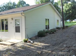 105 E 3rd St, Kingsley, IA 51028