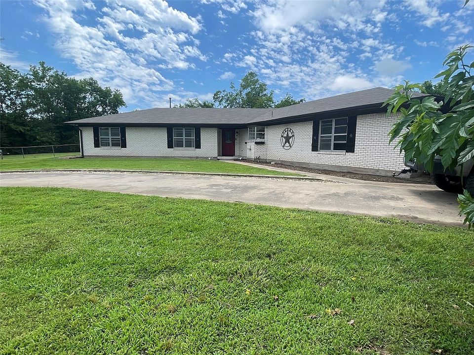 1st image of 917 Farm Road 900 N