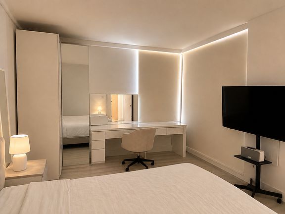 5th image of 520 Brickell Key Dr APT A1205