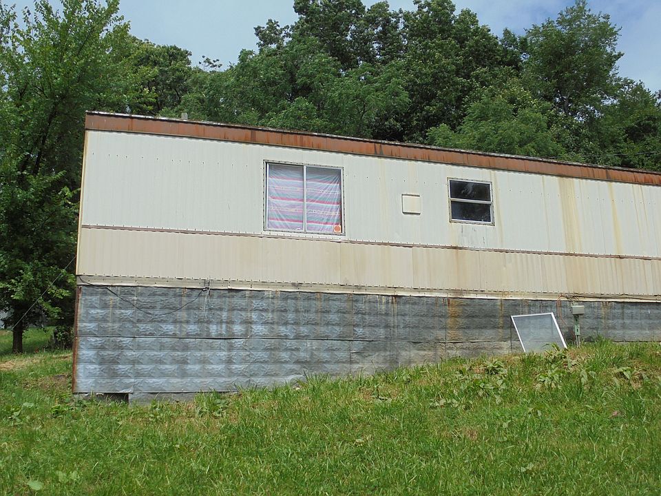2nd image of 173 Harrison Ave