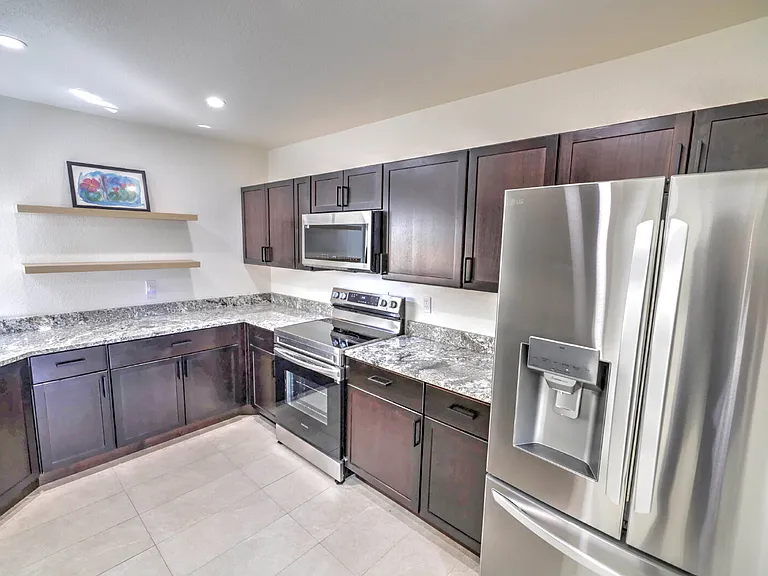 5144 N Avenida Primera — Photo 5