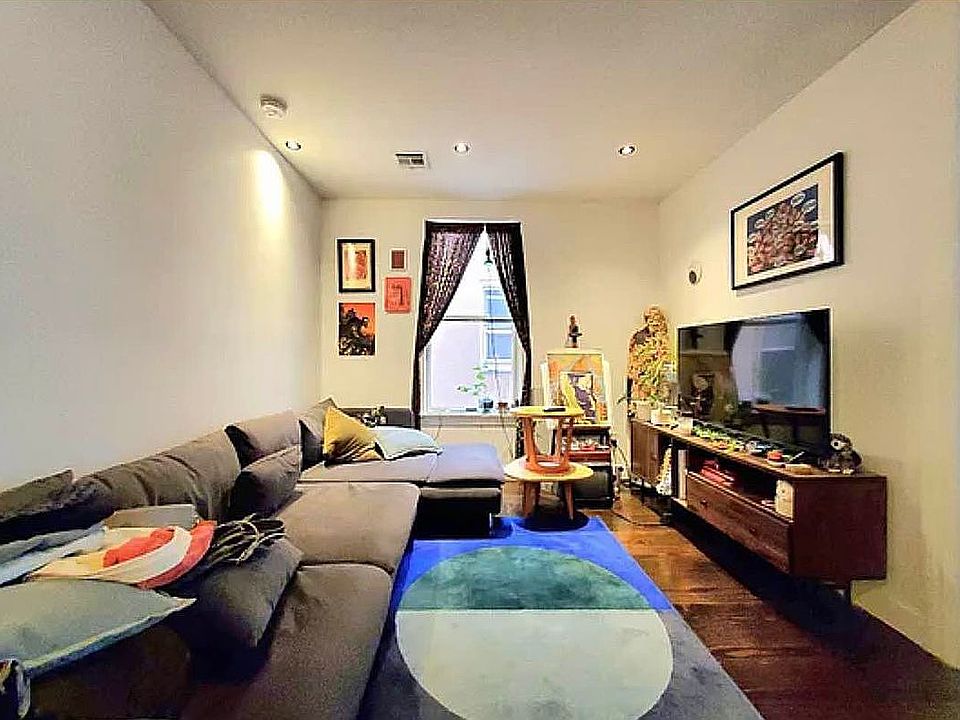 1st image of 1027 President St #3B