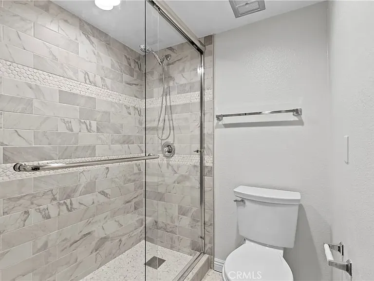 5510 Owensmouth Ave #129 — Photo 6