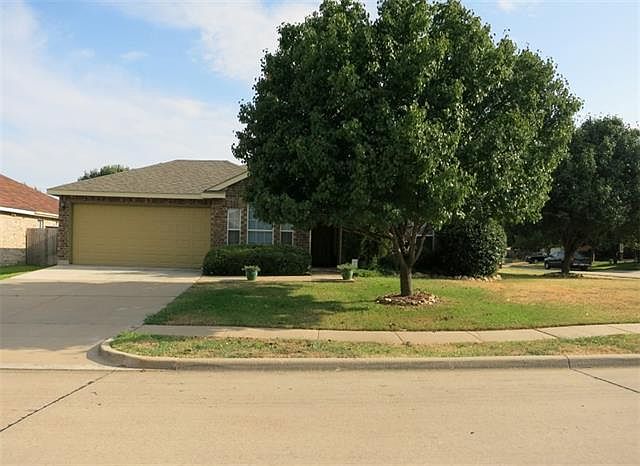 1st image of 1421 Santos Dr