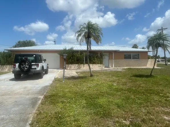 198 Idleview Ave, Lehigh Acres, FL 33936