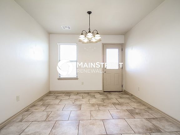 4th image of 417 Pearl St