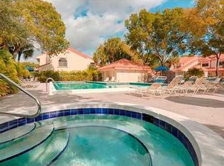 3342 Water Oak Dr #1602, Hollywood, FL 33021