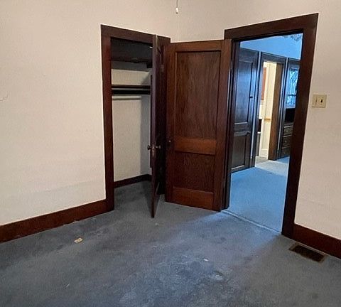 5th image of 130 S Uhrich St
