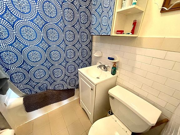 4th image of 28-35 41st St #D3