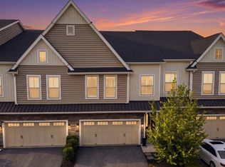 308 Redbud Ln, Kennett Square, PA 19348