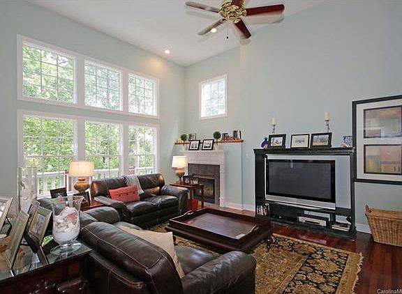 4th image of 159 High Lake Dr