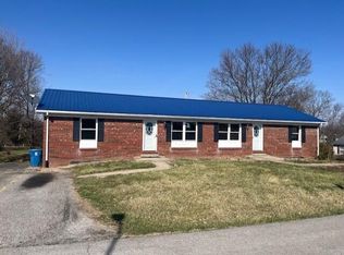 155-157 E Erskine Dr, Danville, KY 40422