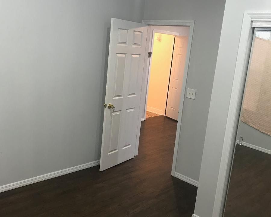 1st image of 531 Revere Ave #2