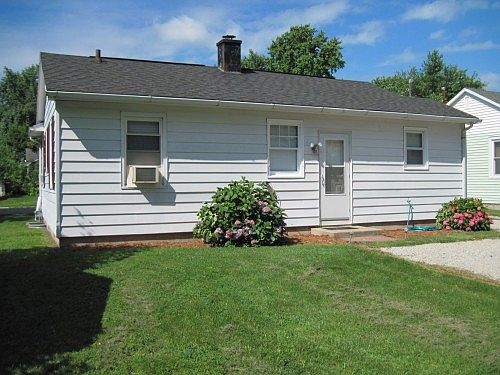 3rd image of 612 Illinois Ave