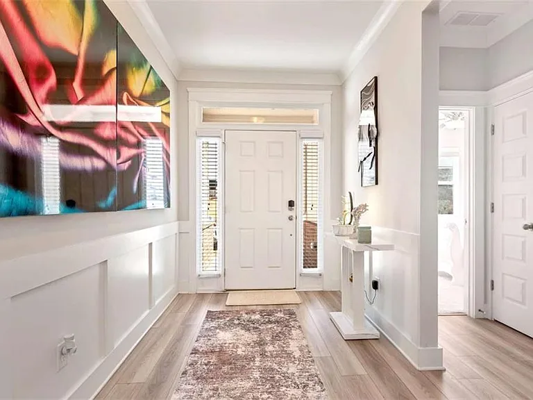 6968 Manchester Dr — Photo 15
