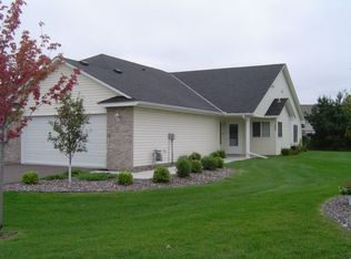 1742 Ojibway Dr, Centerville, MN 55038