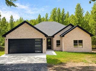 1209 E Carmichael Rd, Cabot, AR 72023