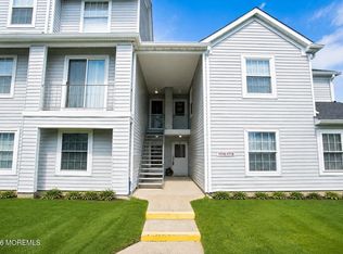 1716 Waters Edge Dr #1716, Toms River, NJ 08753